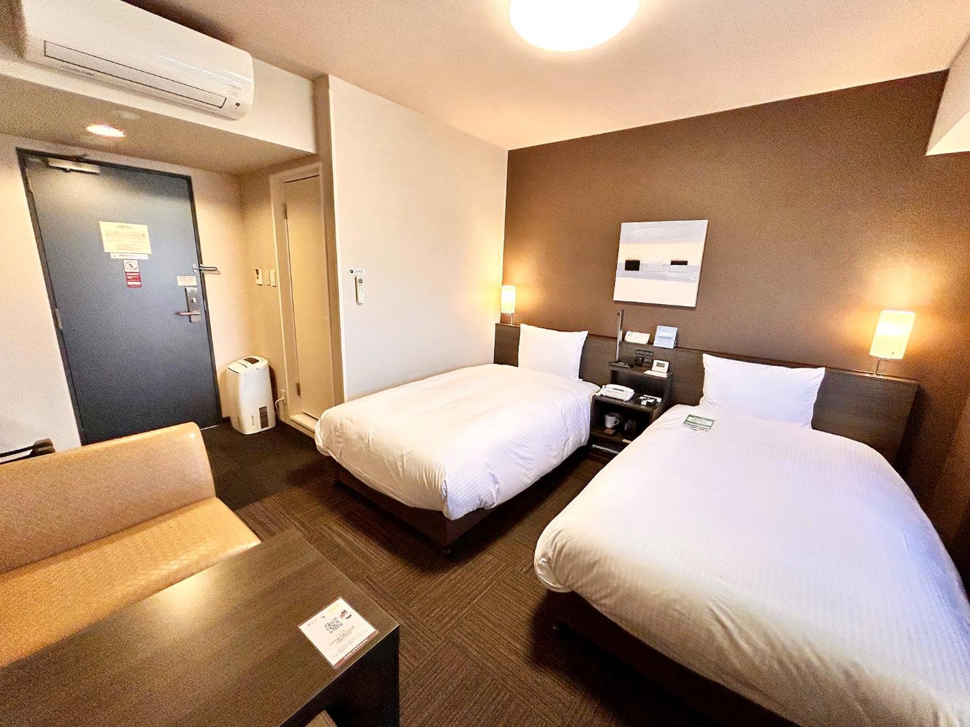 Route-inn 3* Anan